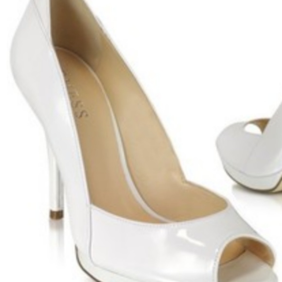 Guess Shoes - GUESS LEATHER PEEP-TOE PUMP 4" HEEL SHOES #379